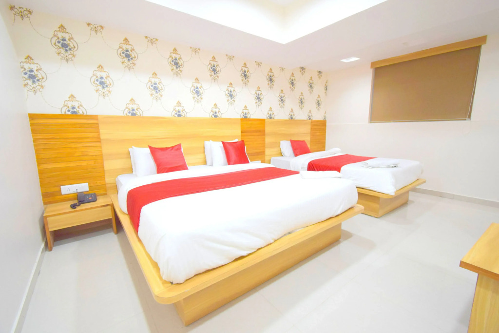 Hotel Arsh Inn