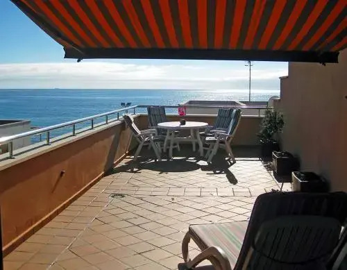 Beach Front Seaview 10m From The Beach Wifi