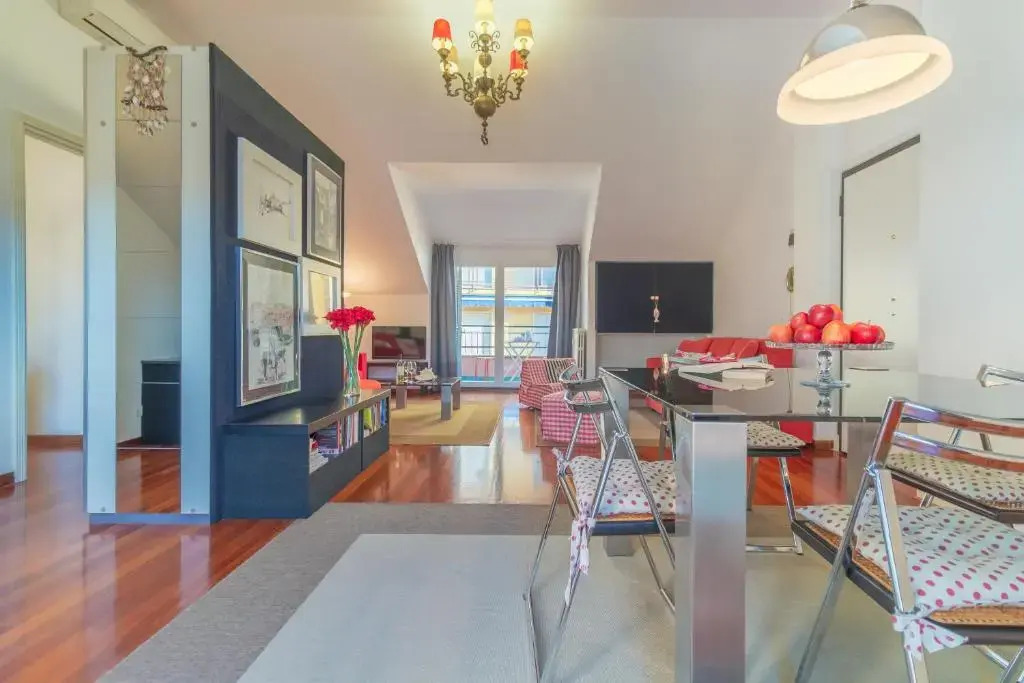 Attic by PortofinoHomes