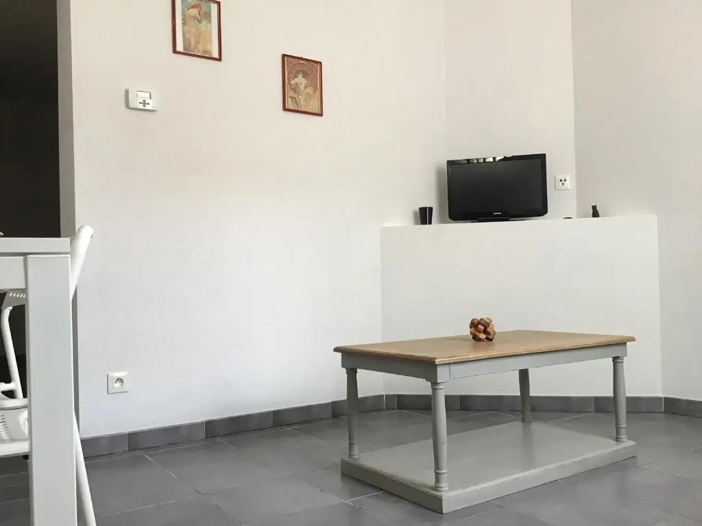Canet : agréable maison au calme pour 8 personnes.