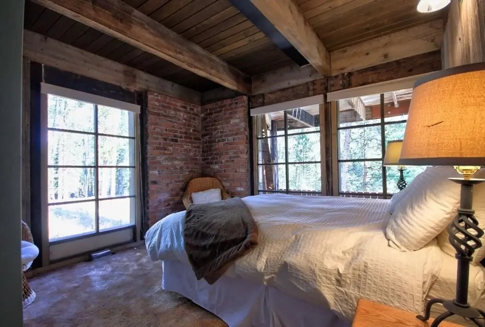 Breckenhaus 2 Bedroom Cabin