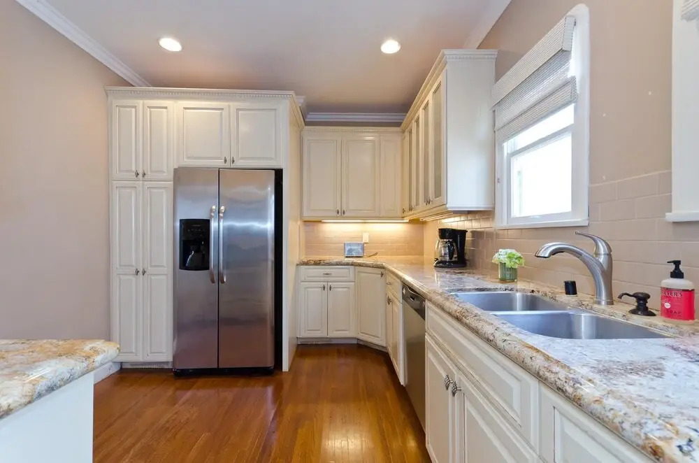 LA157 2 Bedroom Apartment By Senstay