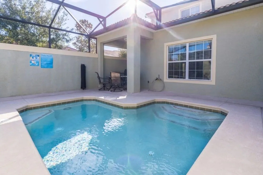 Paradise Palms 8951 A