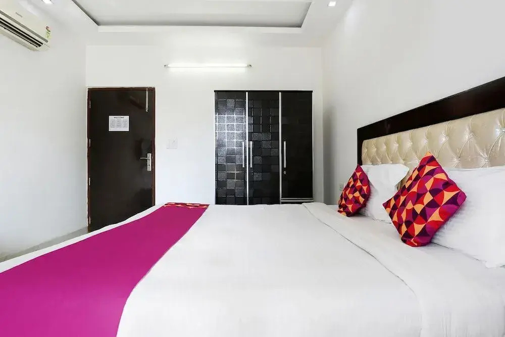 Oyo 12314 Hotel City View