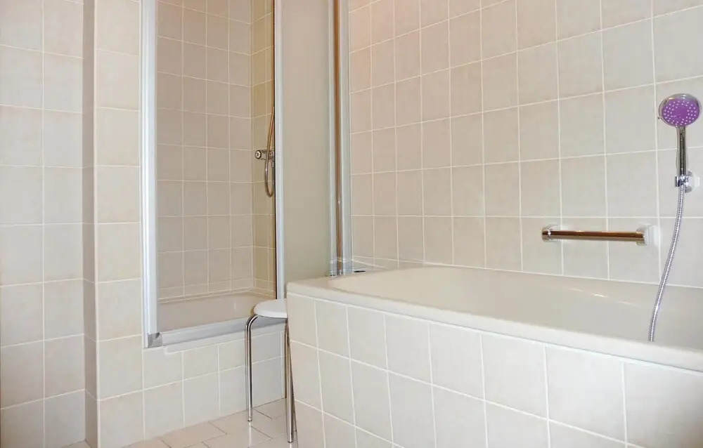 Awesome Apartment in Bad Pyrmont With 2 Bedrooms and Wifi