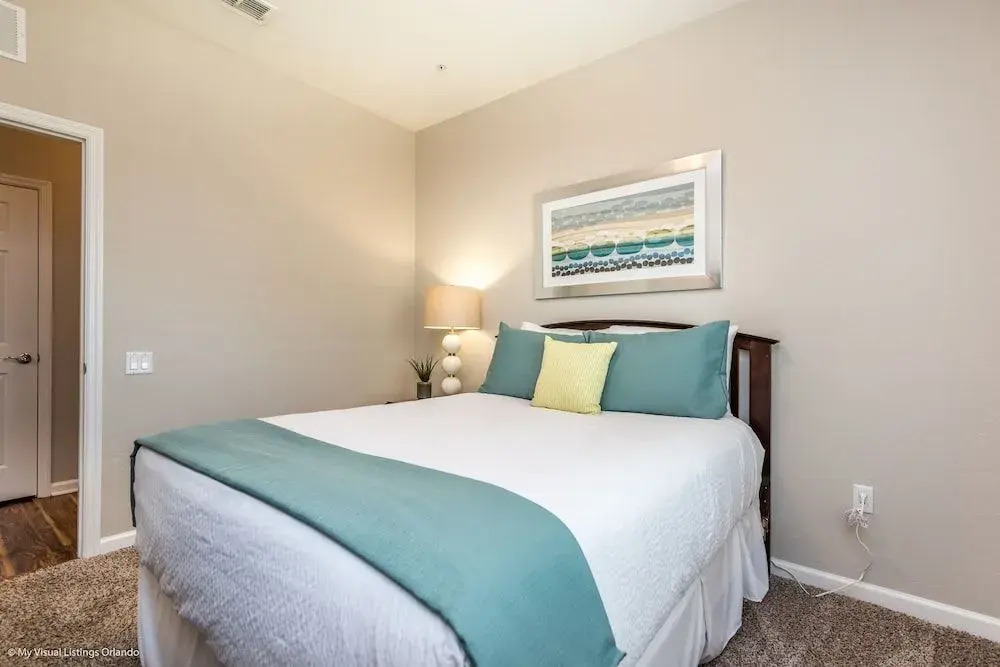 Stylish Vista Cay Condo, near Orlando attractions