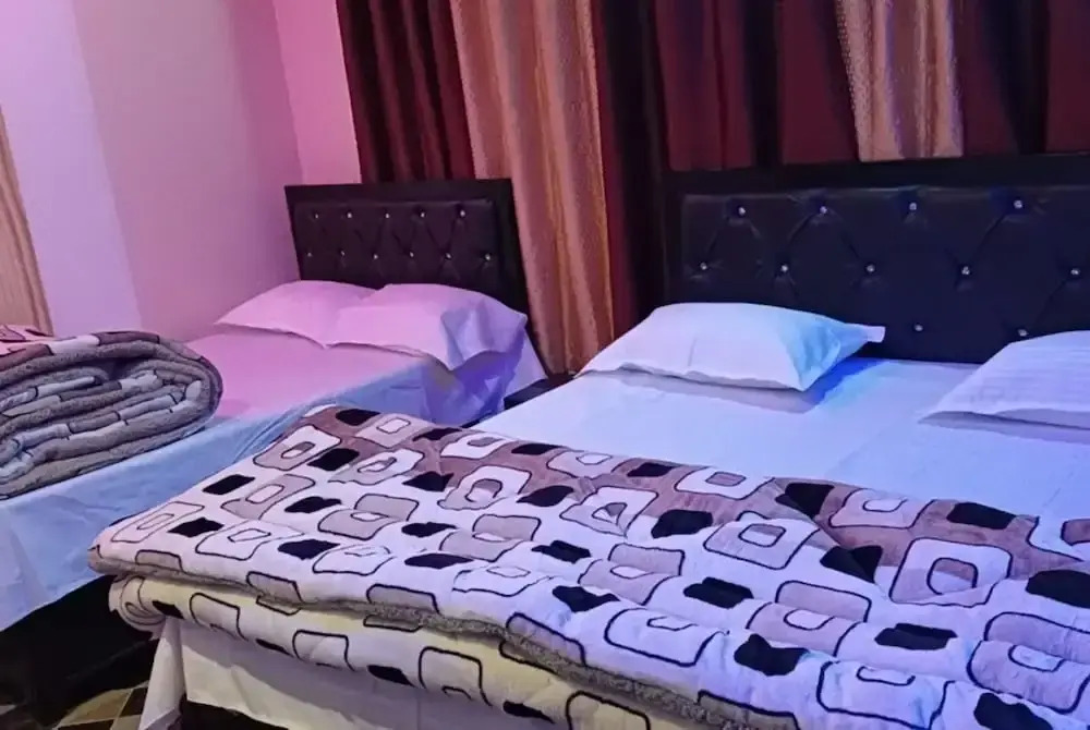 Goroomgo Anjali Home Stay Deoriatal Uttarakhand