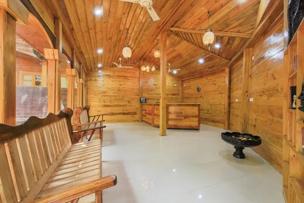 OYO 16343 Brushwood Villa