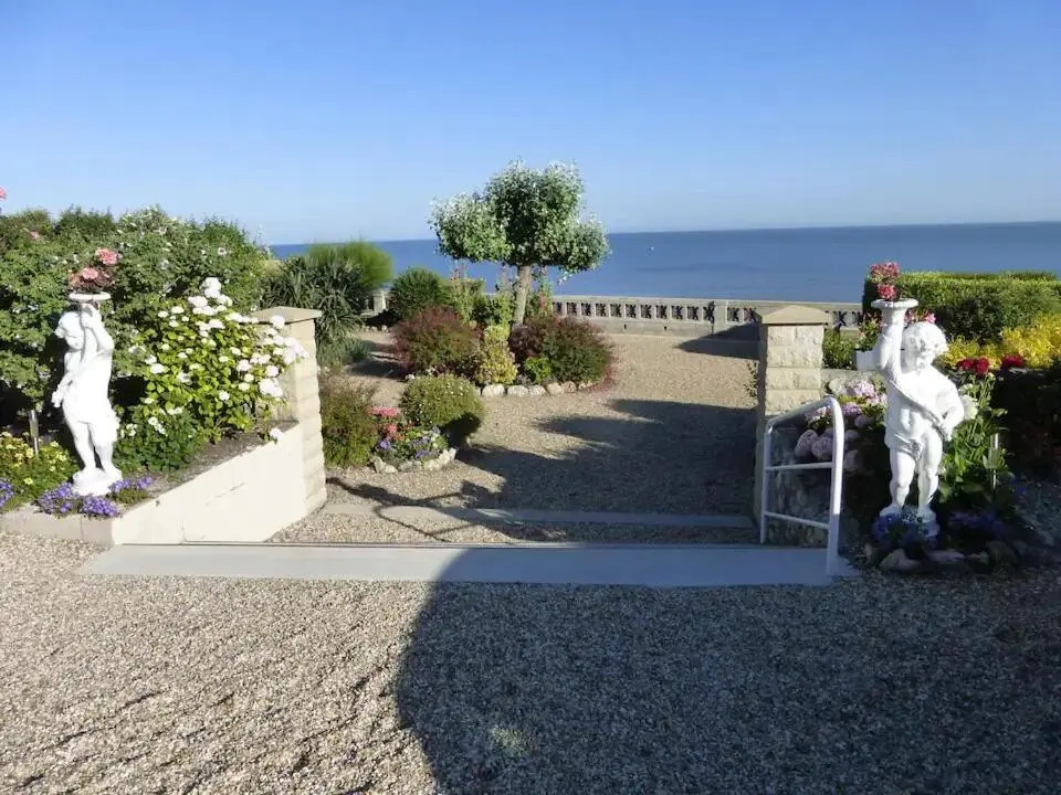 Exceptionnel 3pieces, Balcon, Terrasse Face Mer