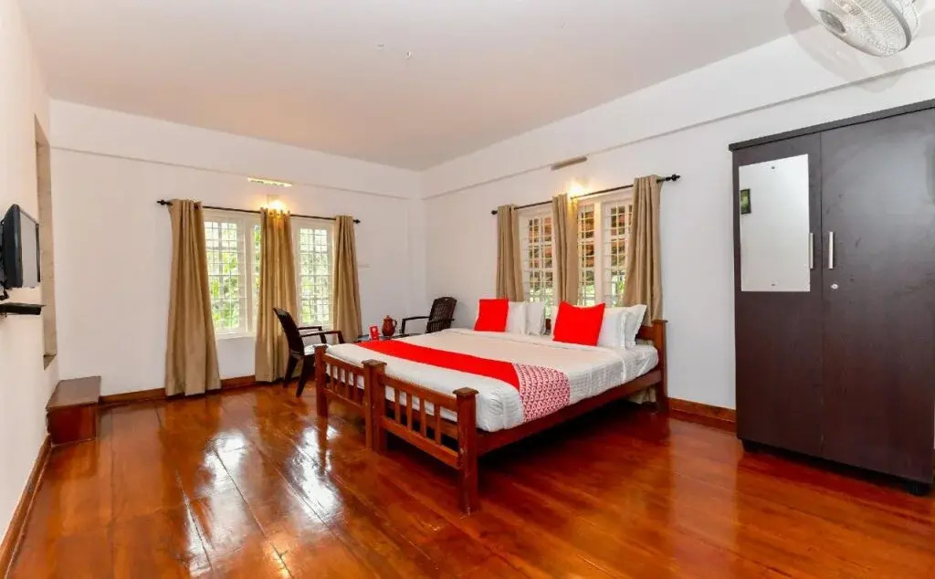 mangosteen holidays