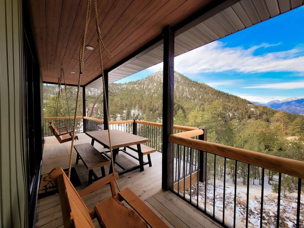 Eldondale -- 22-zone3272 4 Bedroom Home by RedAwning