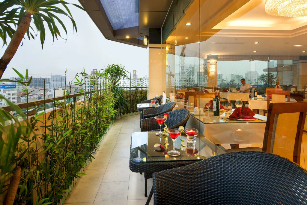 Luxeden Signature Hotel