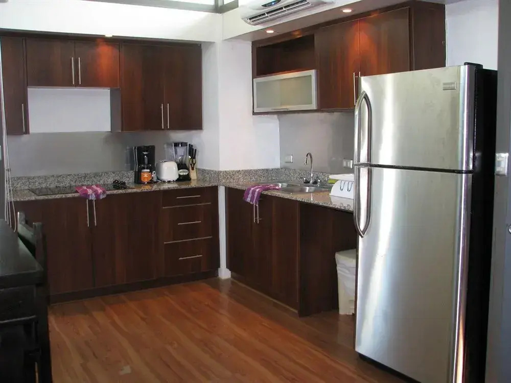 Hermosa Lofts
