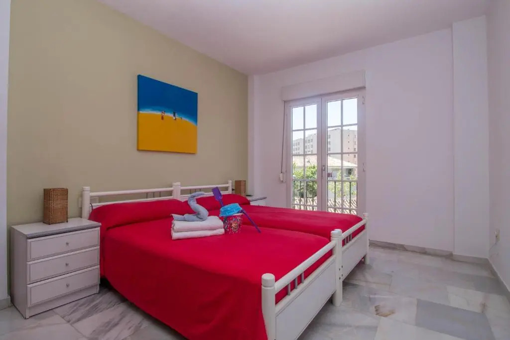 Erisa 25 by IVI Real Estate