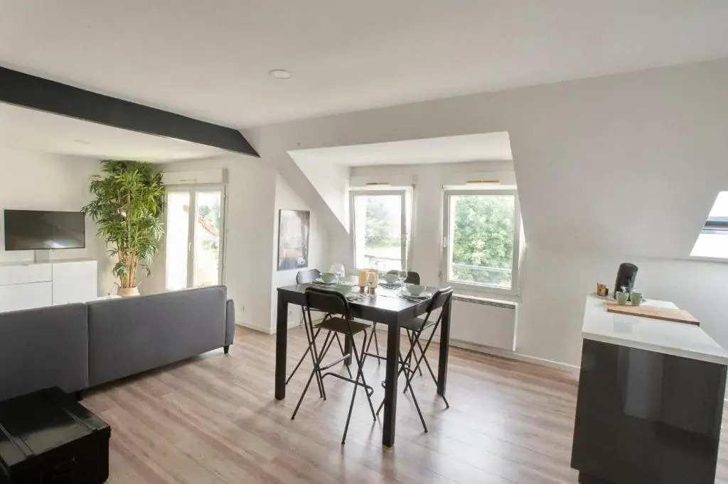 Appart Balcon 10 mins Disneyland 2CHB QuartierChic