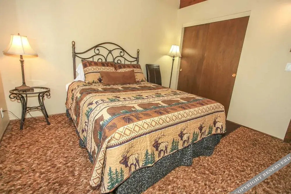 Casey Rose Cabin