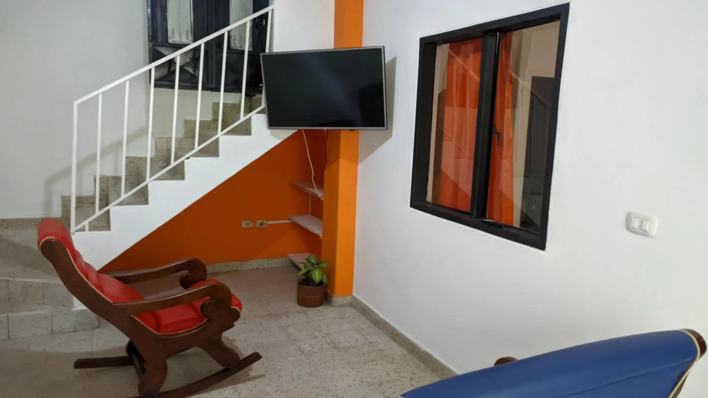 Espectacular y céntrico apartamento en el corazón de San Gil, junto a agencias de turismo, restaurantes, Gallineral, transporte, supermercado, panaderia, parking I 1