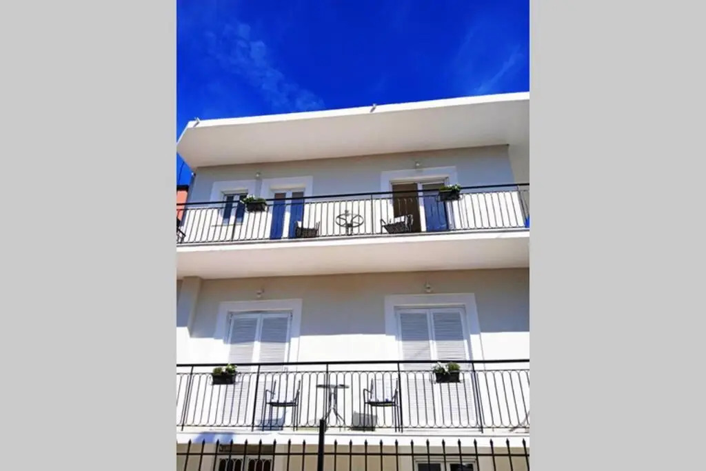 E & G - Figareto Apartment