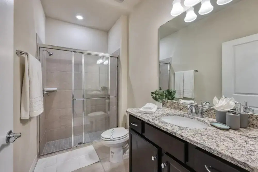 Exquisite 5bdrm Windsorisland Rsrt 5 Bedroom Townhouse by Redawning