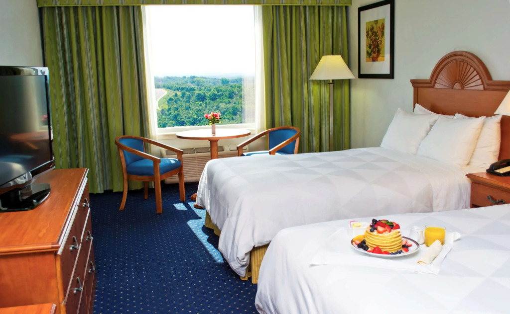 Отель Thousand Hills Resort