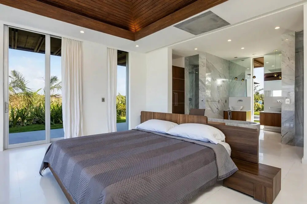 Ananda House