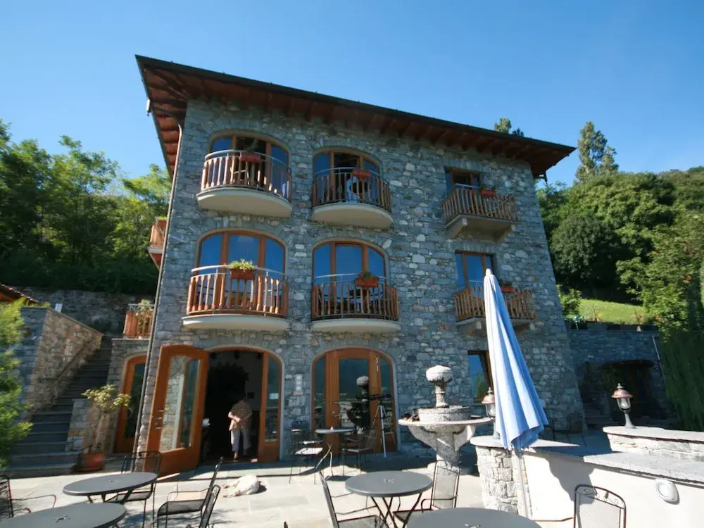 Apartment with a splendid view over Lake Come