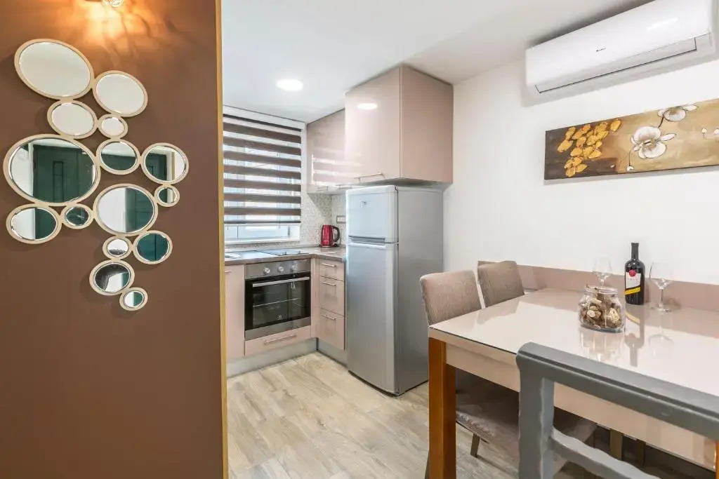 Reval Luxury Stone house apartments****