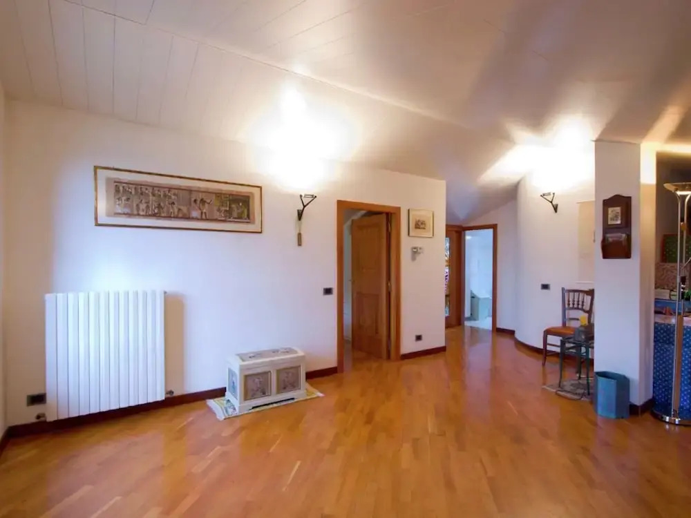 Luxurious Villa in Montelupone With Private Swimming Pool