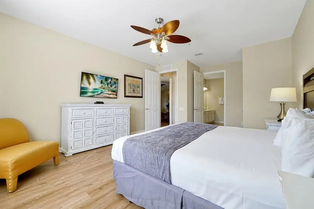 New Modern Vista Cay Reserve Condo - 6007