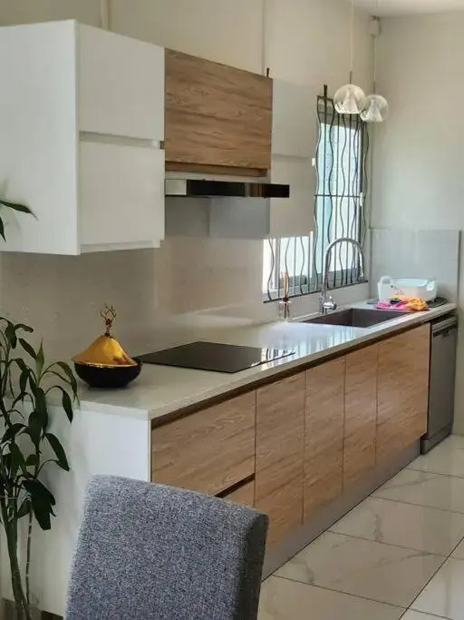 luxury cheerful 4 bedrooms villa in Calodyne