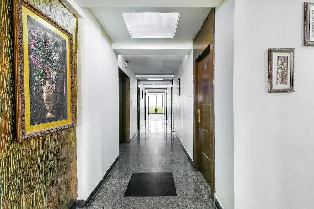 OYO 6285 Hotel AR Grand