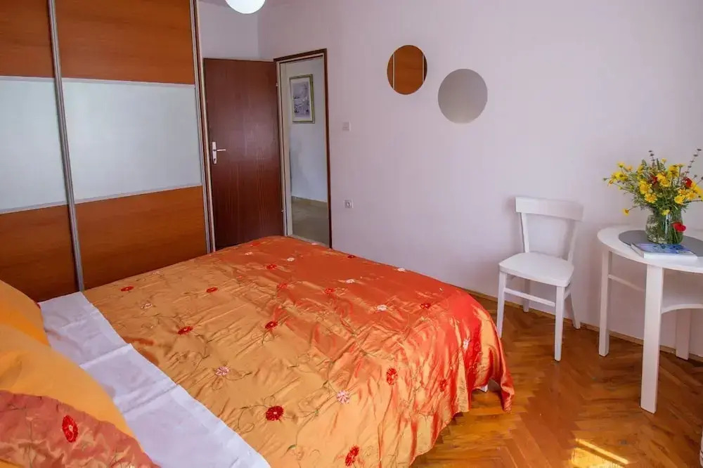 Apartment Zvone