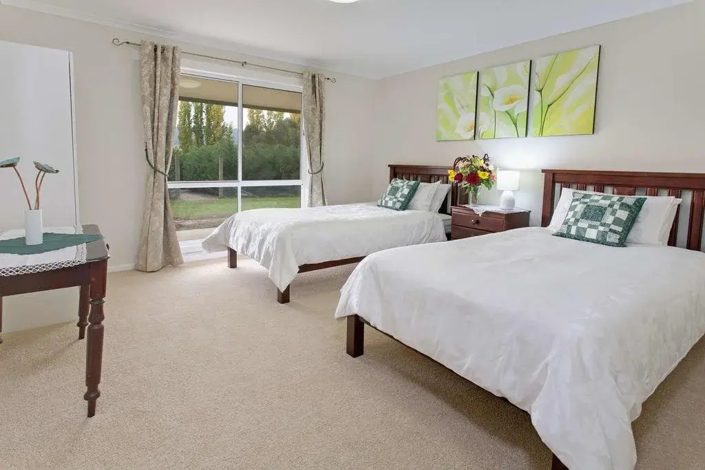 Brookfield Guest House