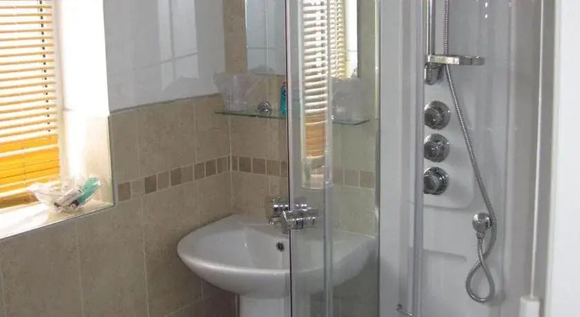 Philmar Guest House