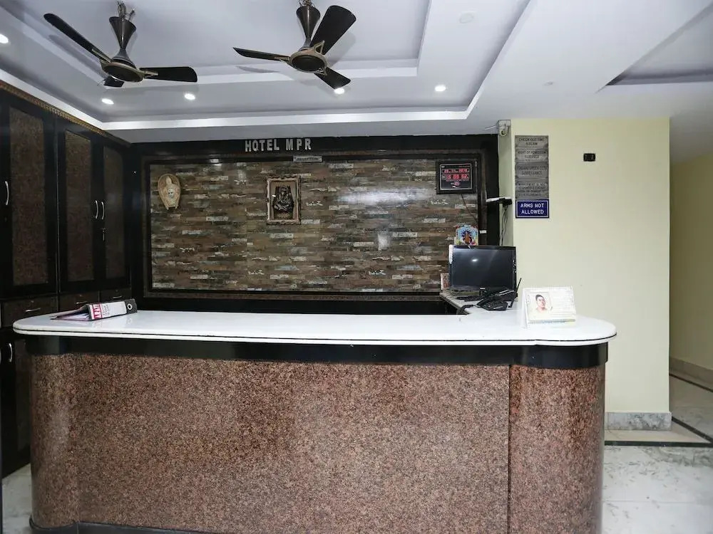 Hotel MPR by OYO Rooms