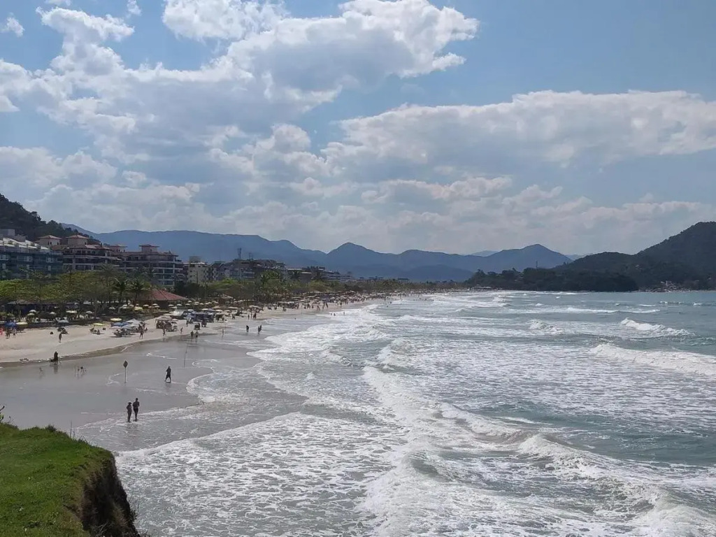 Apartamento de 1 Quarto 200m da Praia
