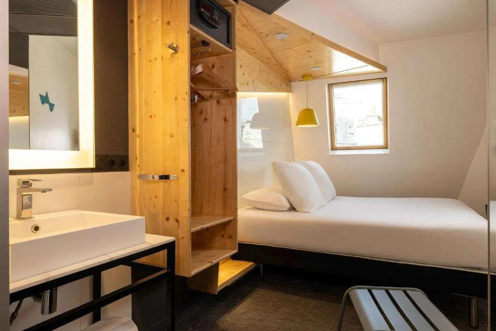 Urban Bivouac Hotel