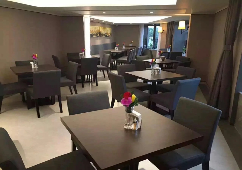 Home Inn Plus Shunde Daliang Bus Station