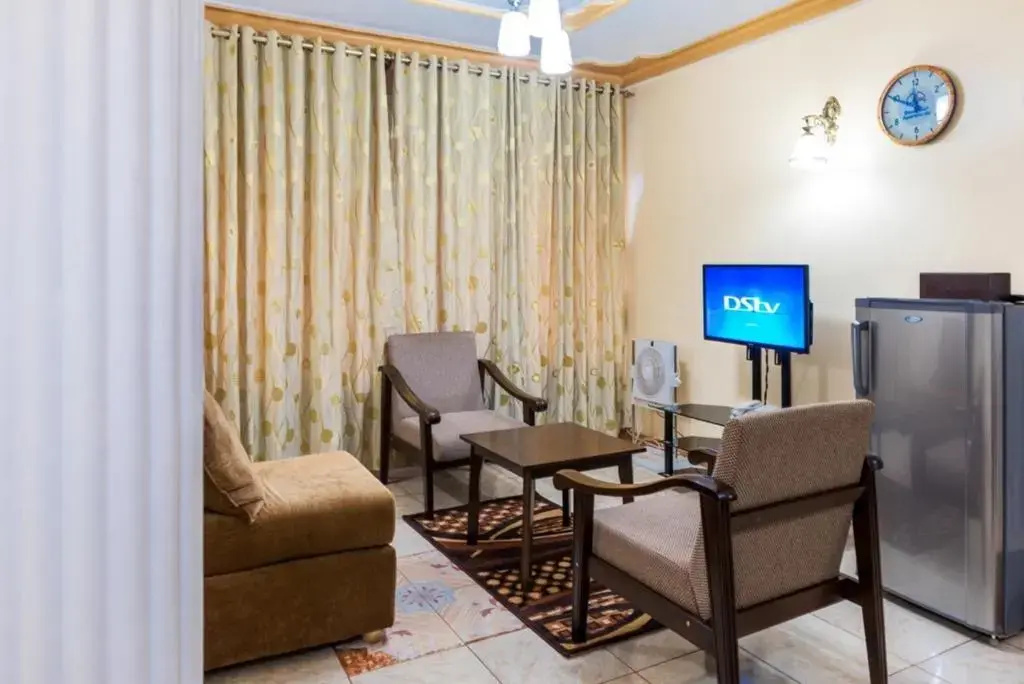 Apartment in Secure Resort - 4 to 6 People