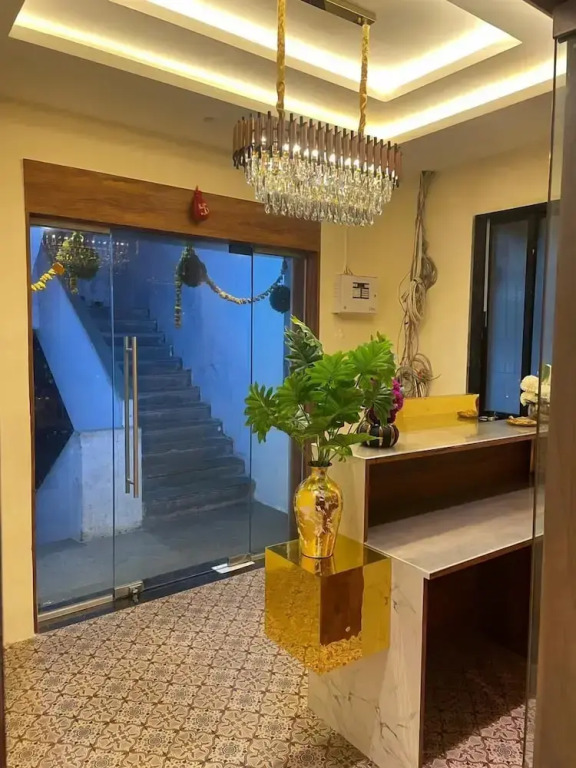 Hotel Sai Palace- Near Tata Memorial Hospital