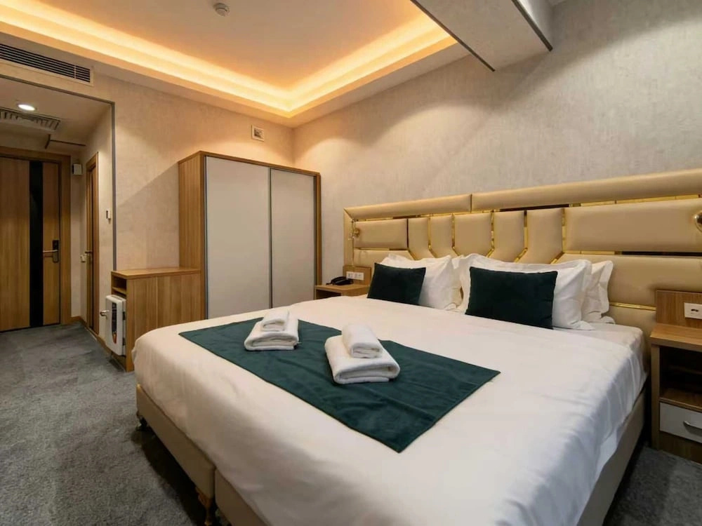 Blue Shore International Hotel