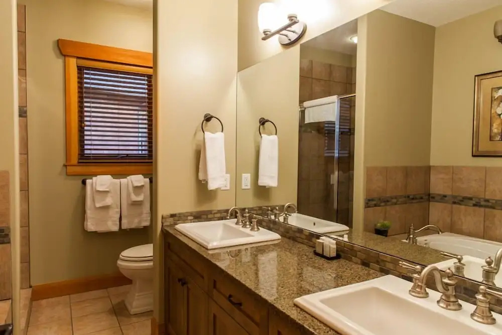 Carmel Beach Private Lodges