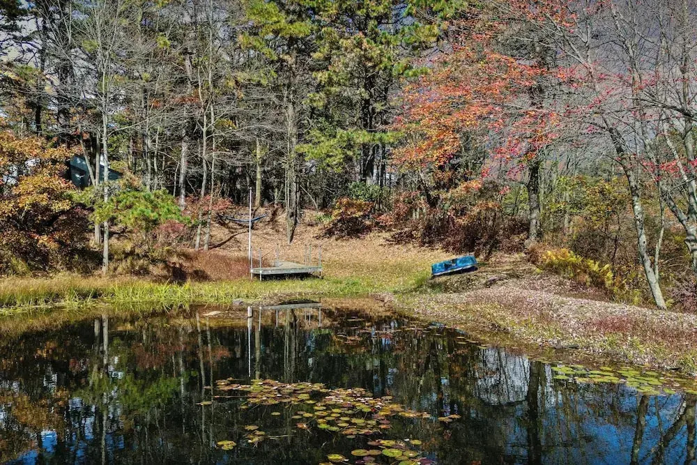 Mohegan by Avantstay Private Dock + Firepit Community Pool + Beach