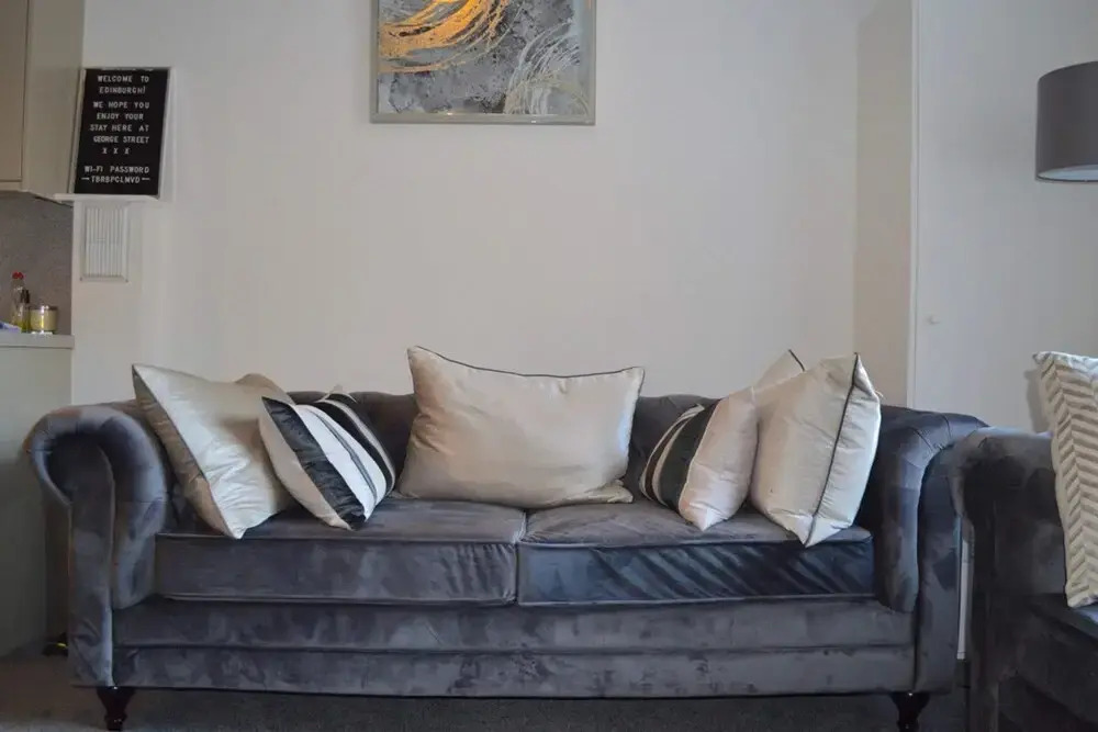Central 3 Bedroom Flat