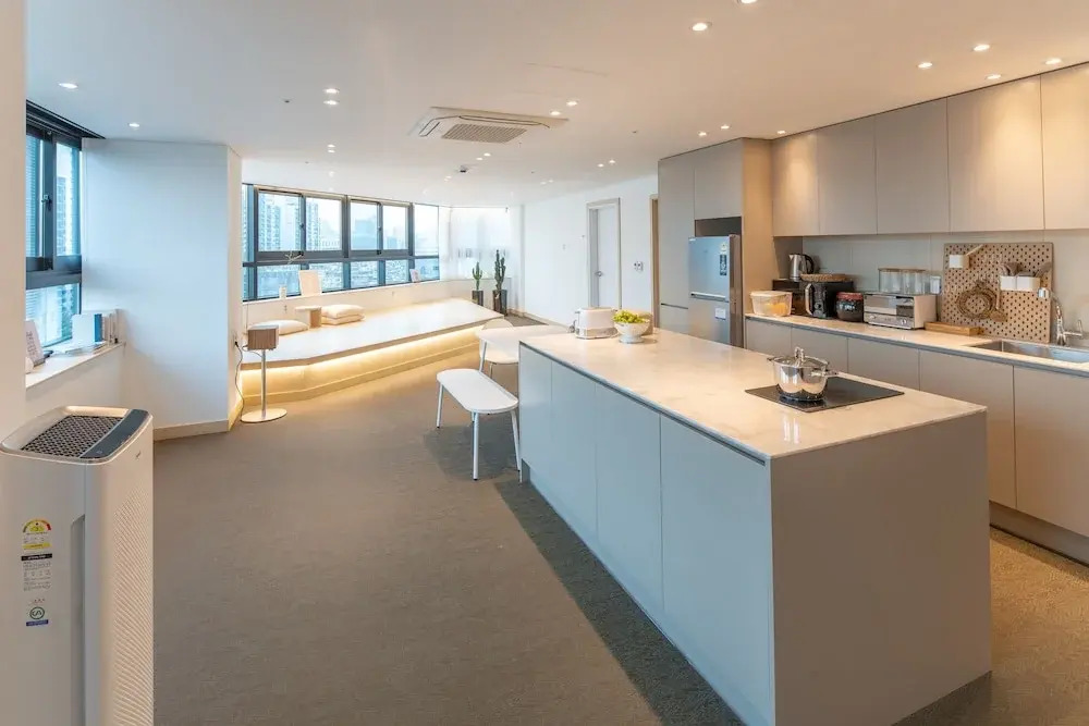Upflo House Dangsan - All you can enjoy