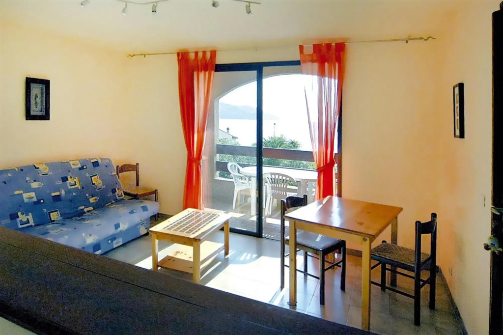 Residence Les Dauphins, Tiuccia, 2 room apt. with balcony