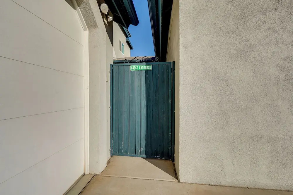 Private Pool & Hot Tub! Relaxing Mesa Apartment