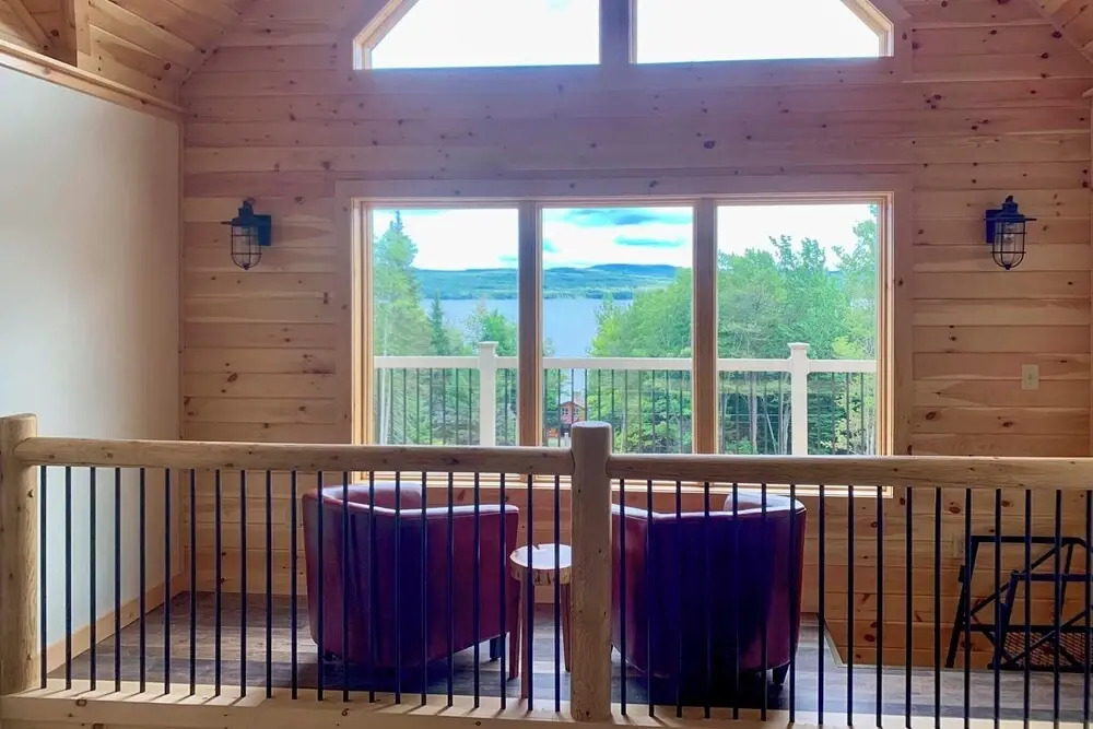 Rustic 3-story Pittsburg Cabin w/ Lake & Mtn Views