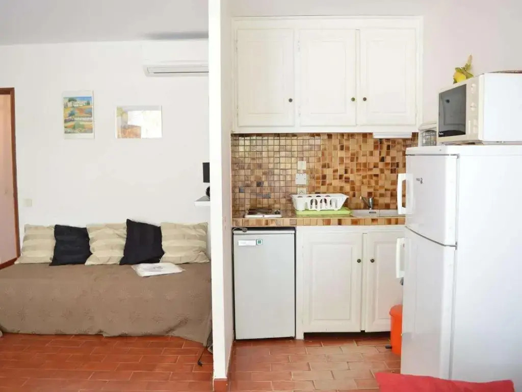 Appartement Cavalaire-sur-Mer, 1 pièce, 4 personnes - FR-1-226B-13
