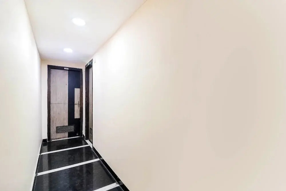 OYO 9131 Hotel Apsara
